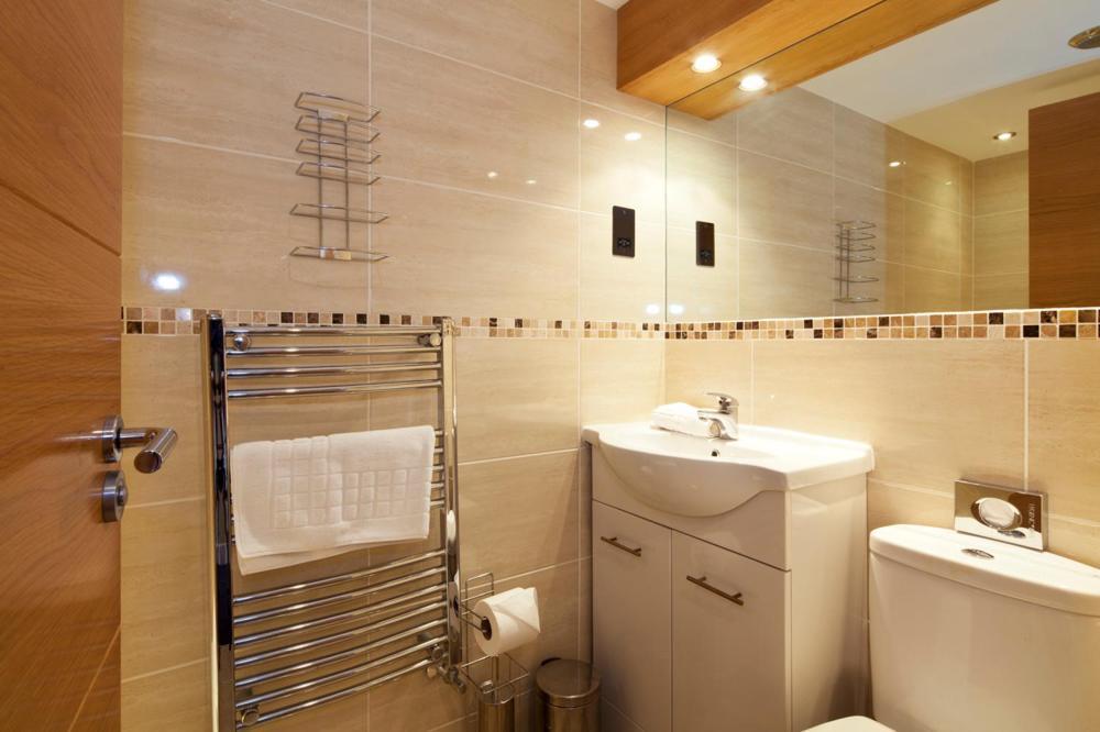 Queens Mansions: Princess Suite Blackpool Eksteriør billede